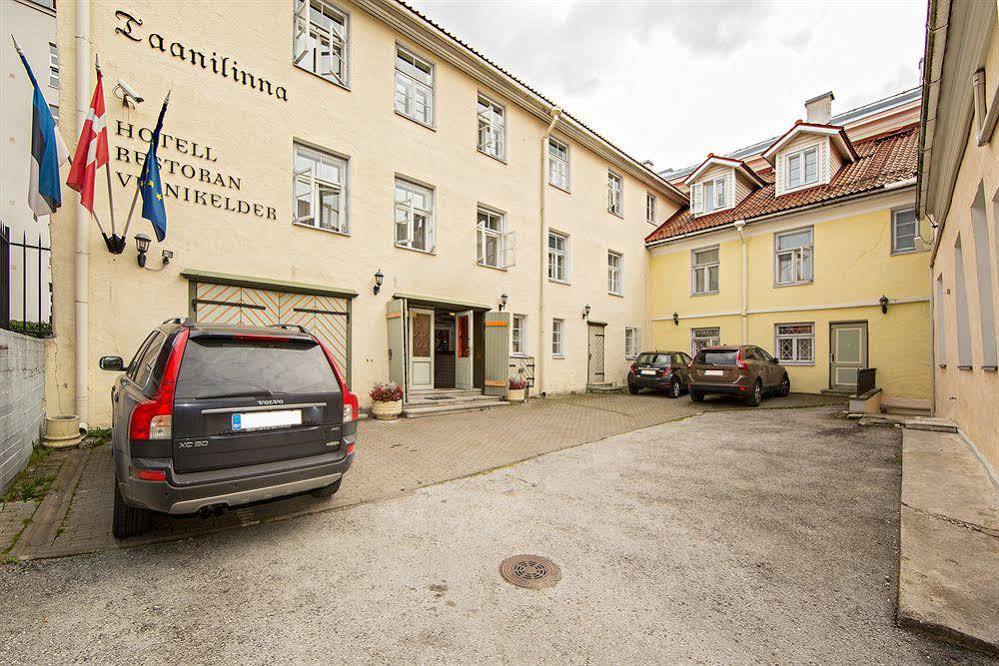 Taanilinna Hotell Tallinn Bagian luar foto